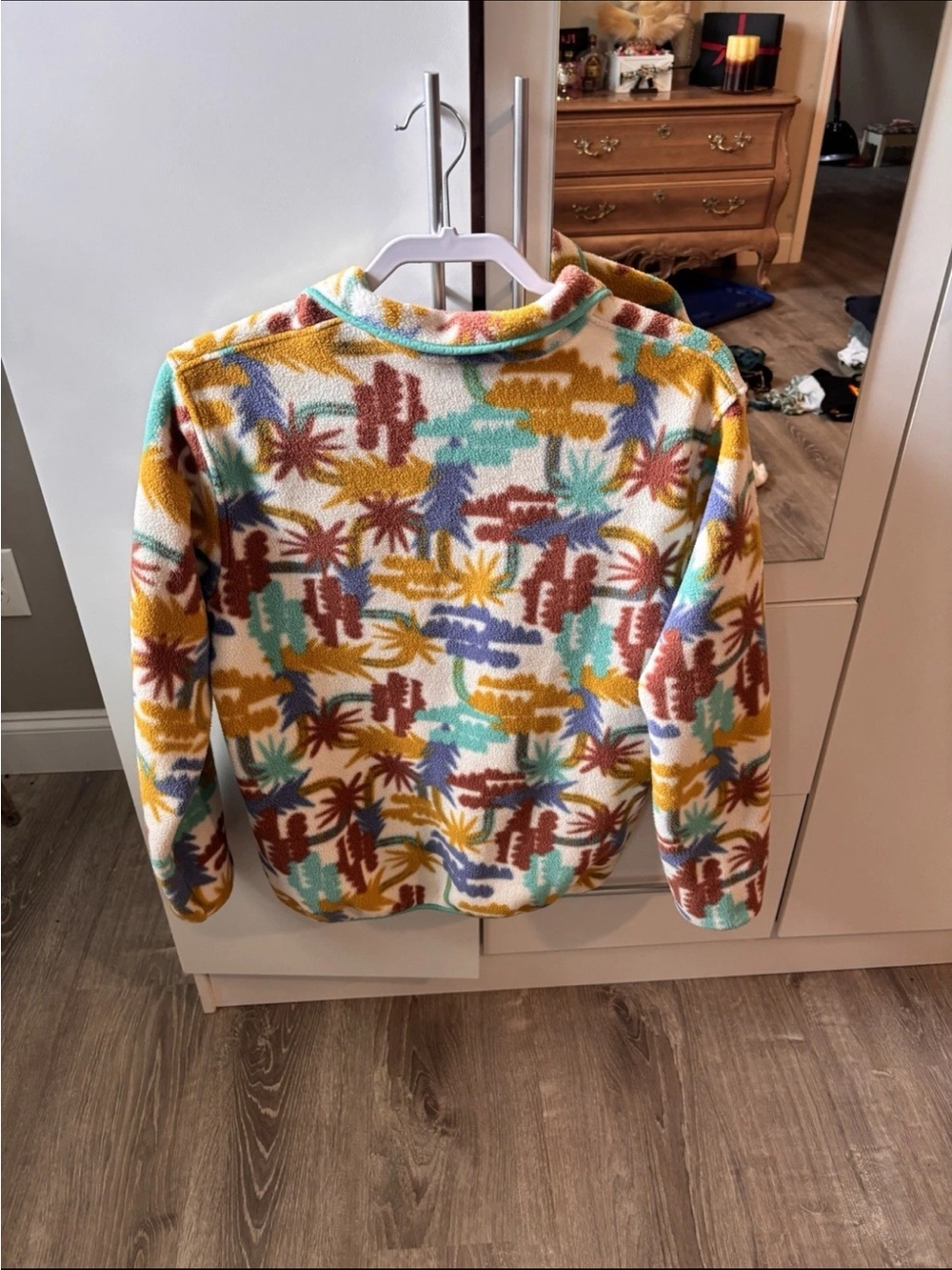 Patagonia Teddy Jacket - Teal, Mustard, Rust & Cream Palm Print - Picture 2 of 4